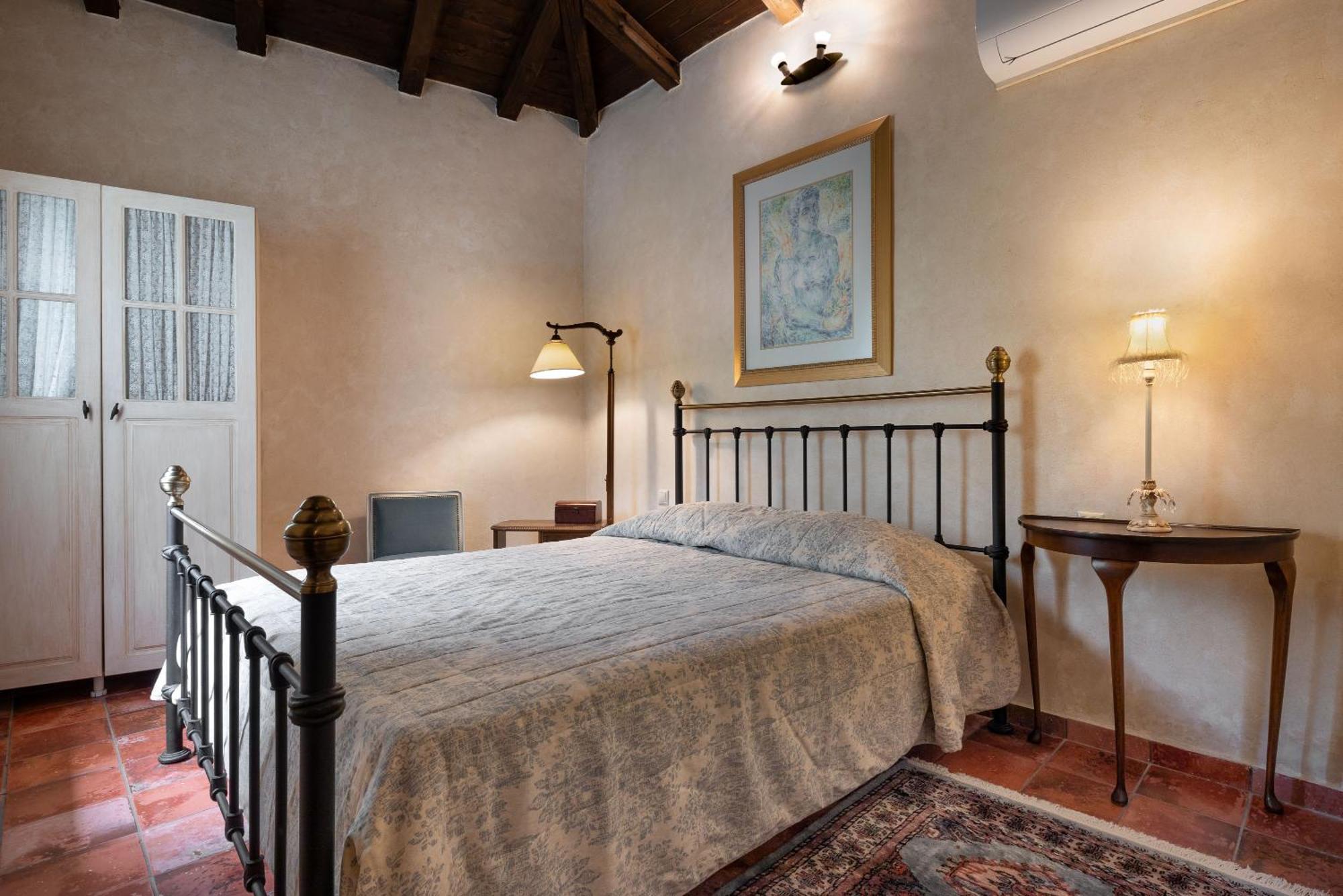 Ostra Menalon Luxury Gasthof 3*