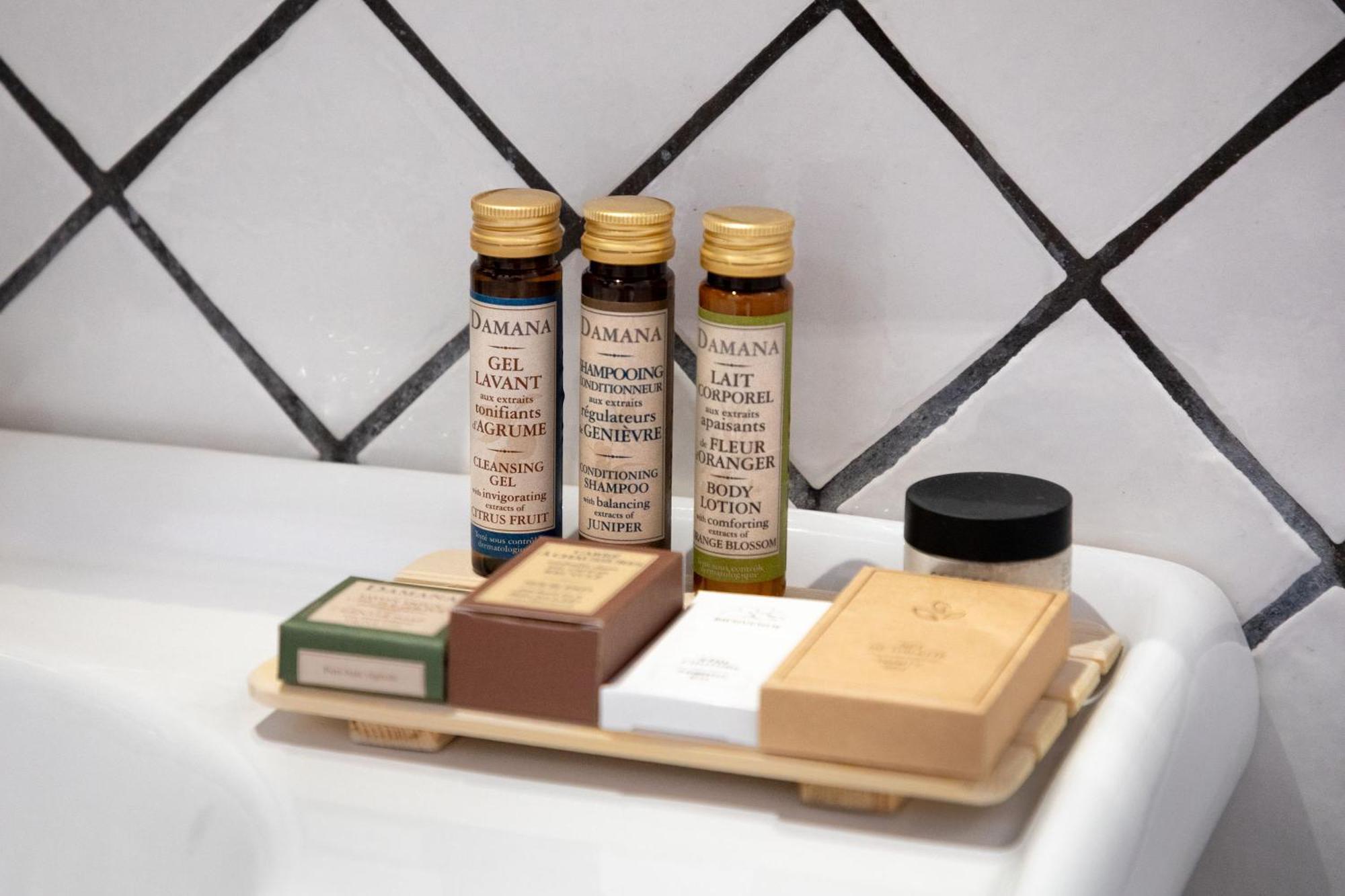 Ostra Menalon Luxury בית הארחה