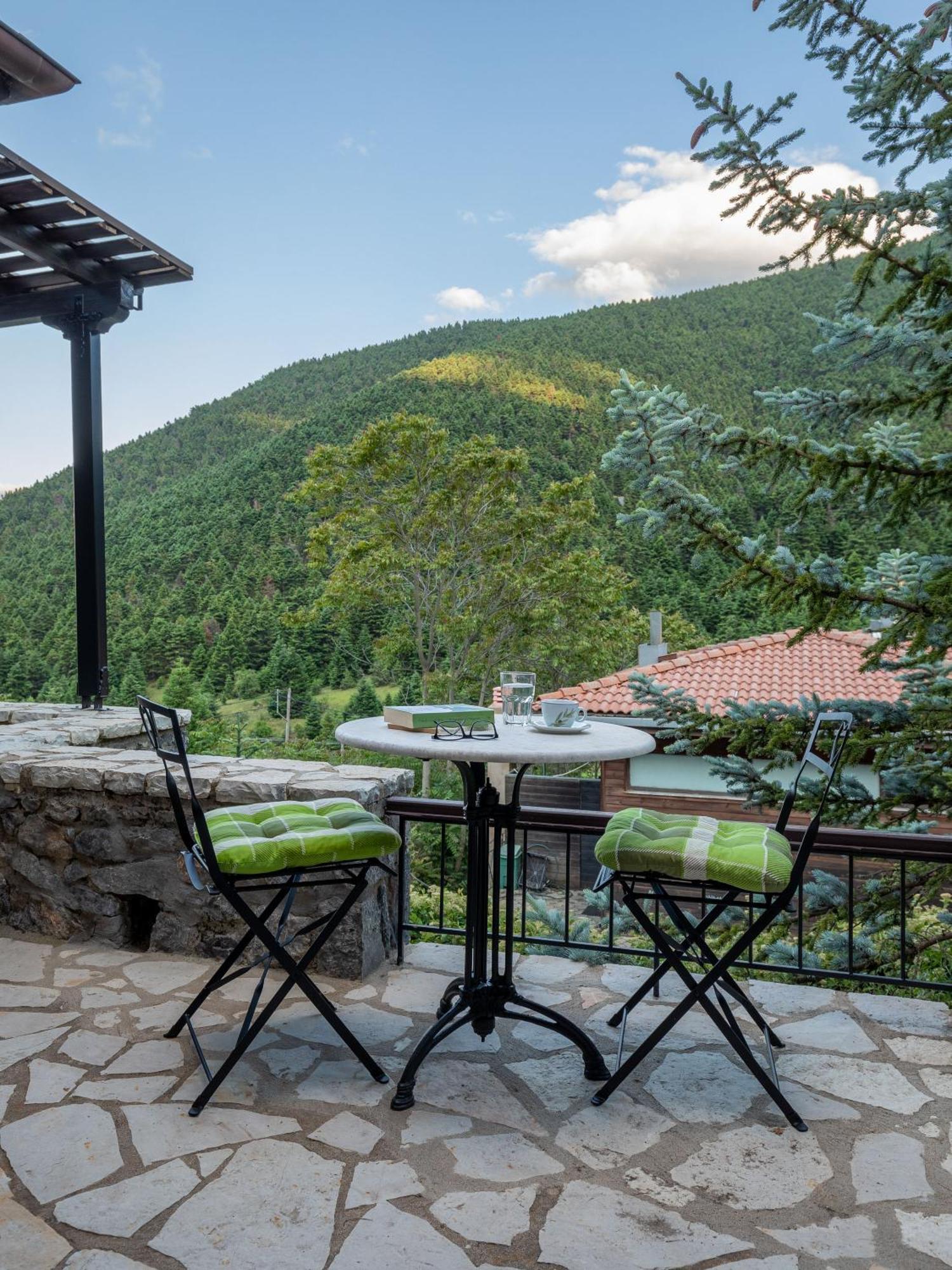 Gasthof Ostra Menalon Luxury Kardharás